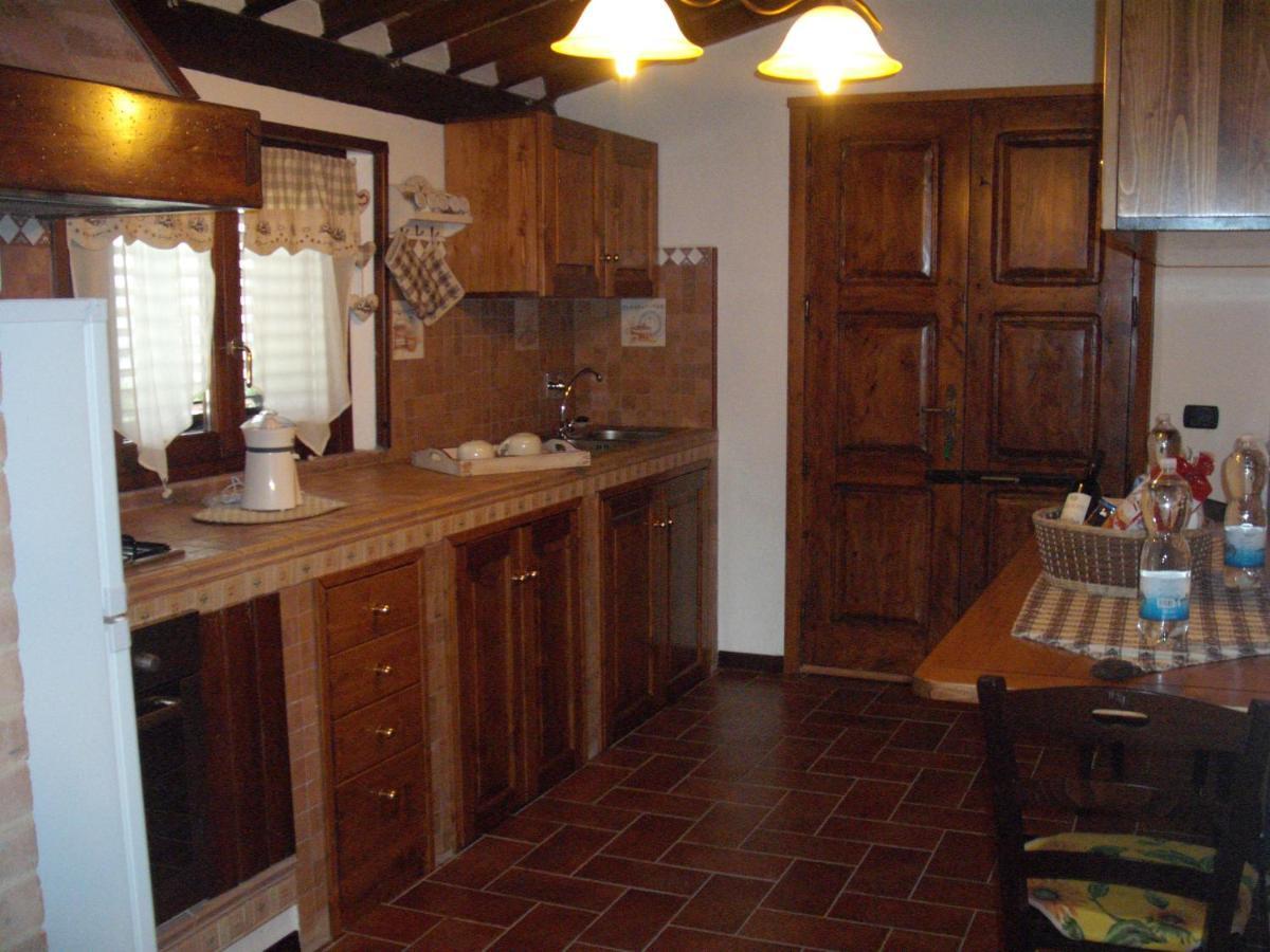 Agriturismo Casa Al Povero Volterra Exterior photo